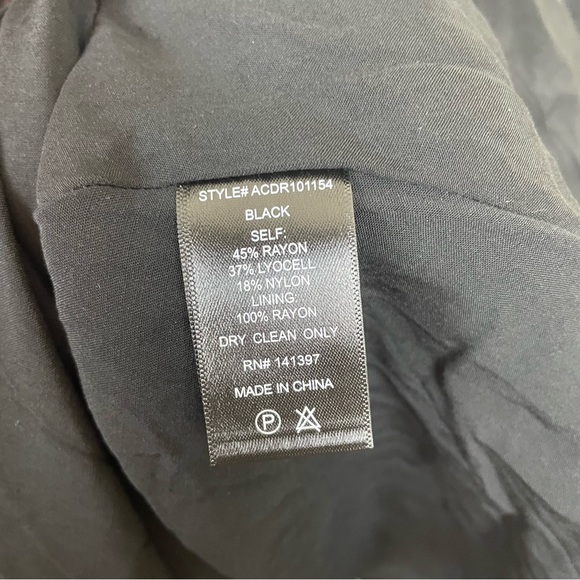 ASTR the Label Cassian Cutout Off The Shoulder Midi Dress Size Medium - Picture 9 of 13